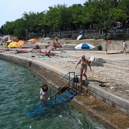 With Parking Space Bribir, Novi Vinodolski - 23380 Appartamento